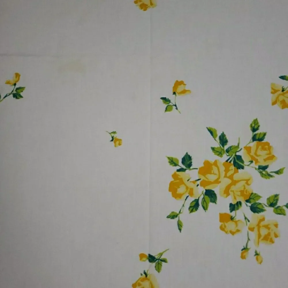 VTG Cloth Tablecloth Yellow Cabbage Rose Rectangle 54